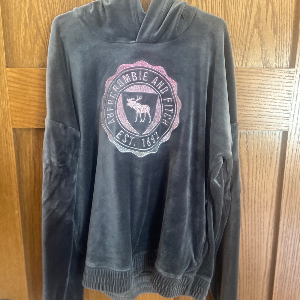 Abercrombie Sweat Suit